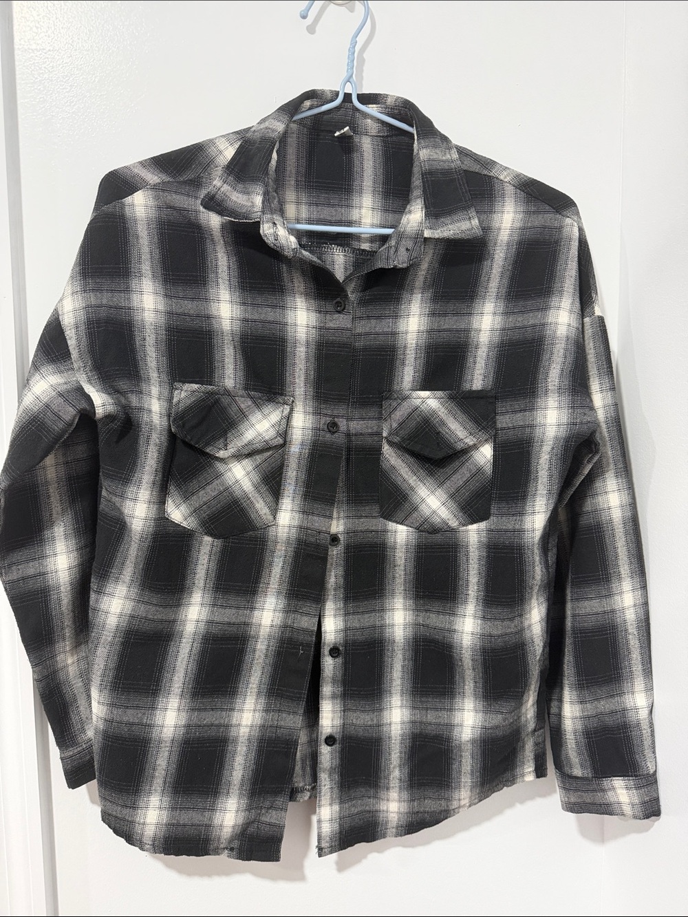 Women’s Black & White Plaid Flannel Shirt